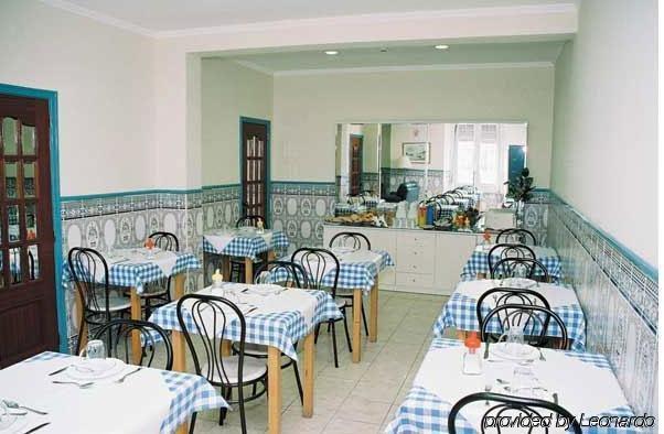 Residencial Joao XXI Hotel Lisbon Restaurant photo